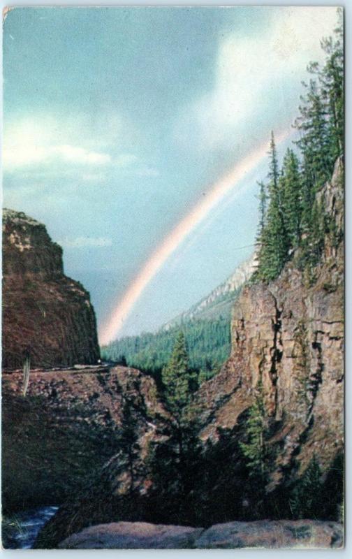 YELLOWSTONE NATIONAL PARK Golden Gate Canyon w/ RAINBOW 1955 Mt. Everts Postcard