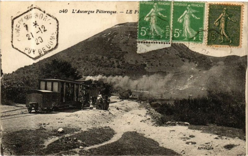 CPA L'Auvergne Pittoresque - Le Port (245109)