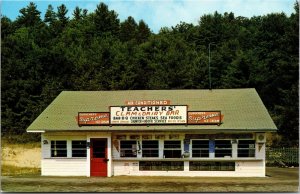 Postcard Teachers' Clam Bar Restaurant in Plymouth, New Hampshire