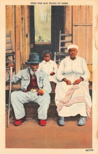 THE OLD FOLKS AT HOME BLACK AMERICANA POSTCARD (c. 1940s)