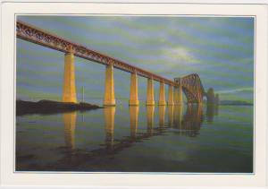 FORTH RAIL BRIDGE, NEAR EDINBURGH, SCOTLAND