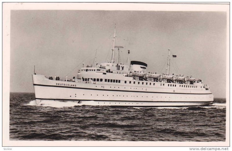 RP; Deutshland, Passanger Ship out on open water, PU-1960