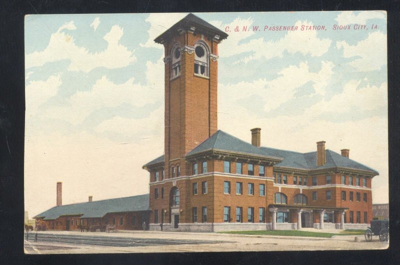 SIOUX CITY IOWA C&NW RAILROAD DEPOT TRAIN STATION VINTAGE POSTCARD 1908