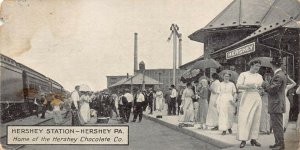 LP01 Hershey Station Pennsylvania Postcard 