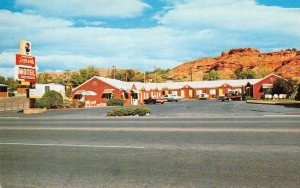 St. George, Utah WESTERN JAYHAWK MOTEL Roadside ca 1960s Chrome Vintage Postcard