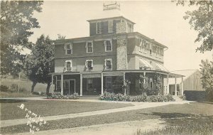 c1910 Peru Vermont Bromley House roadside RPPC Postcard 25-11266