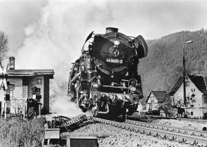 Transport Steam Train Locomotive in Einsatz Baureihe 44 RPPC postcard