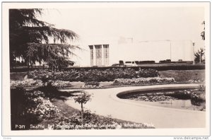 RP: Seattle Art Museum and Floral Gardens at Volunteer Park, Seattle. Washing...