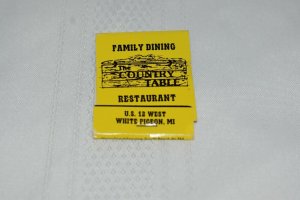 The Country Table Restaurant White Pigeon Michigan 20 Strike Matchbook