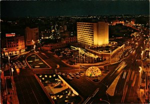 CPM AK Casablanca- Place Mohammed V, la nuit MAROC (880351)