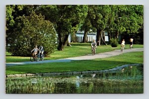 Cyclists Ottawa National Capital Commission Postcard UNP VTG Unused Vintage 