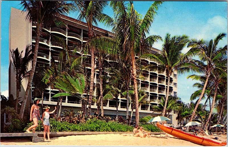 Postcard HOTEL SCENE Honolulu - Waikiki Hawaii HI AO1152