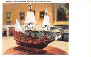 Model of the Mayflower in Plymouth, Massachusetts Pilgrim Hall.