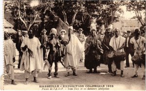 CPA MARSEILLE Exposition Coloniale Tam-Tam et ses Danseurs Senegalais (1294119)