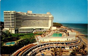 Vtg Miami Beach Florida FL Fontainebleau Resort Hotel Oceanfront View Postcard