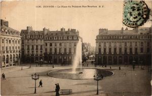 CPA RENNES - La Place du Palais Rue Bourbon (584376)