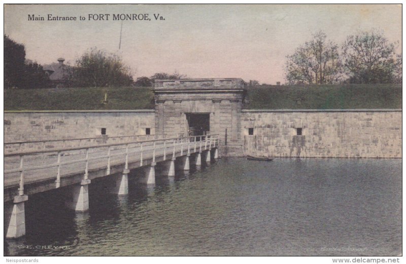 Main Entrance , FORT MONROE , Virginia , 00-10s