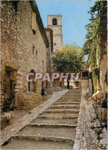 Postcard Modern Ventabren (B Rh) Grand Street in the quaint Village Provencal...