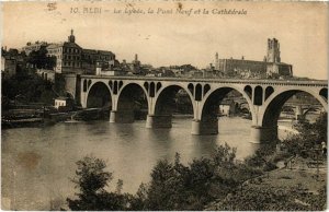 CPA Albi Le Lycee, Le Pont Neuf et Cathedrale FRANCE (1016179)