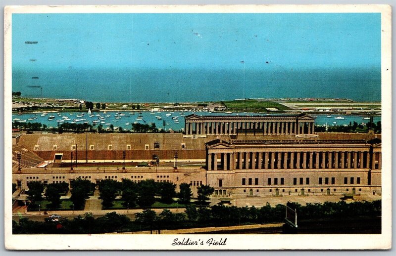 Vtg Chicago Illinois IL Soldiers Field Meigs Airport & Harbor 1950s Postcard