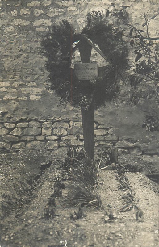 Germany Feldpostkarte cemetery soldier memorial tomb grave photo postcard