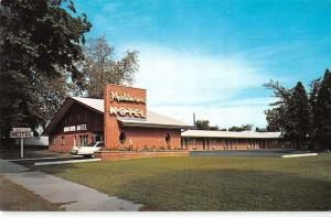 Batavia New York birds eye view Midtown Motel entrance vintage pc Z22286