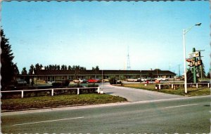 Kitchener, Ontario Canada  CENTRE VILLA MOTEL Roadside  ca1960's Chrome Postcard