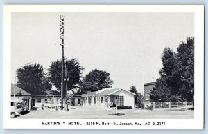 St. Joseph Missouri Postcard Martin's Motel Belt Exterior c1940 Vintage Antique