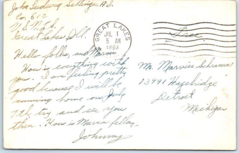 RPPC  GREAT LAKES, IL    U.S.N.  Sailors Posed  ANCHORED TO DEMOCRACY  Postcard