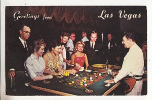 P3171 vintage postcard las vegas crowds gather aroud the roulette table