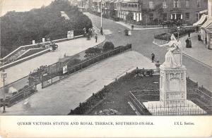 uk14237 queen victoria statue and royal terrace southend on sea real photo uk