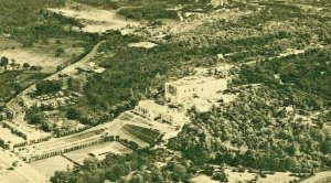 Postcard Birdseye View of Saint Joseph's Oratory in Montreal, Canada.   T8