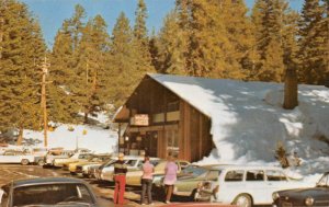 WILSONIA LODGE Kings Canyon National Park, California Roadside c1970s Postcard