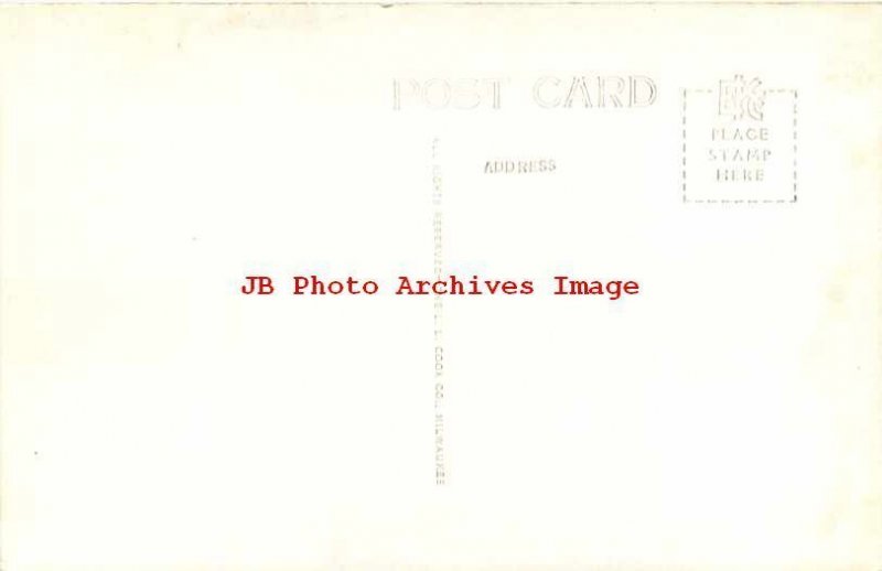 MN, Deer River, Minnesota, RPPC, Bahr's Motel, Exterior View,Cook Photo No 2A822