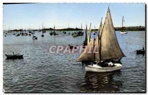 Postcard Modern Luc Sur Mer Small Boats