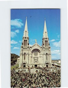 Postcard The Basilica Sainte-Anne-de-Beaupré Québec Canada