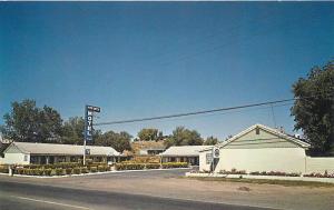 MADRAS, Oregon  OR    ROYAL DUTCH MOTEL  Roadside  c1960s -70s   Postcard