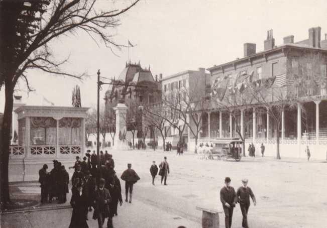 Reviewing Stands on Pennsylvania Ave 1905 - Washington, DC - Dover Reprint