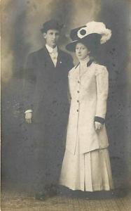 REAL PHOTO-ROMANTIC COUPLE POSING TOGETHER-FEATHER HAT-EA...