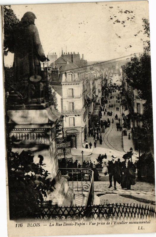 CPA BLOIS - La Rue Denis-Papin - Vue prise de l'Escalier monumental (208206)