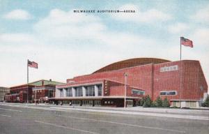 Wisconsin Milwaukee Auditorium - Arena