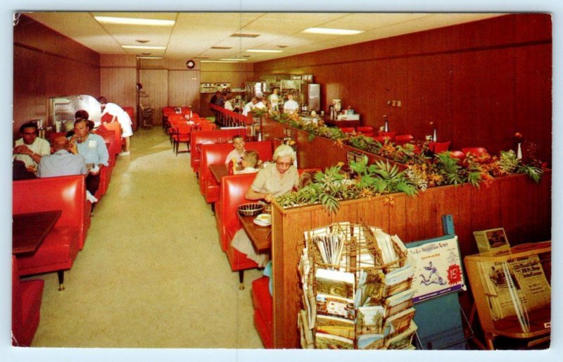 CASPER, Wyoming WY ~ Roadside GREEN DERBY RESTAURANT Interior c1960s Postcard