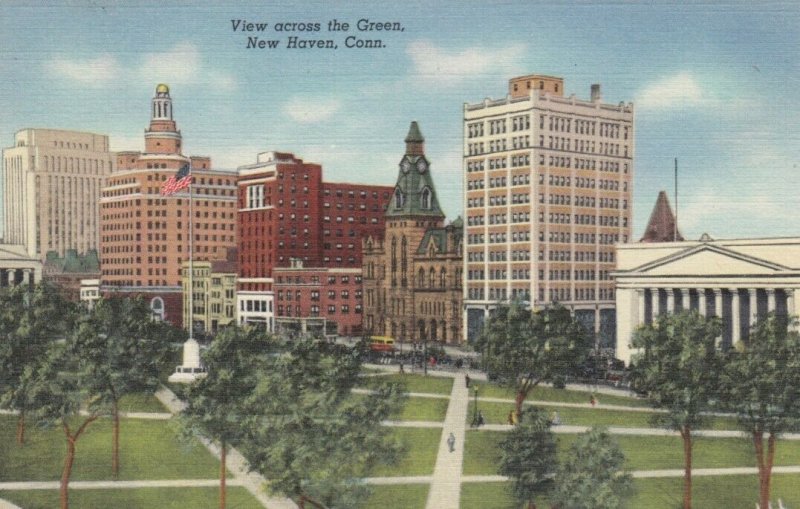 NEW HAVEN , Connecticut, 1930-40s ; View Across the Green