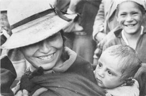 BR38326 Women and children north la paz Bolivia