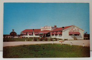 Marshalltown Iowa Lloyds on Highway 30 Iowa's Most Beautiful Rest Postcard C14