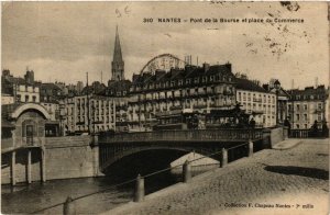 CPA NANTES - Pont de la Bourse et place du Commerce (587299)
