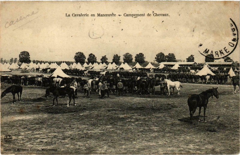 CPA Militaire - La Cavalerie en Manoeuvre - Campement de Chevaux (90199)