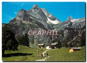 Modern Postcard Braunwald Blick gegen Ortstock und Hoher Turm