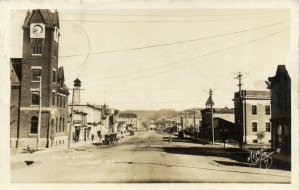 PC CPA CANADA, MINNEDOSA MAN, MAIN STREET, VINTAGE REAL PHOTO POSTCARD (b6298)