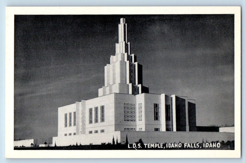 Idaho Falls Idaho ID Postcard LDS Temple Exterior Building c1940 Vintage Antique